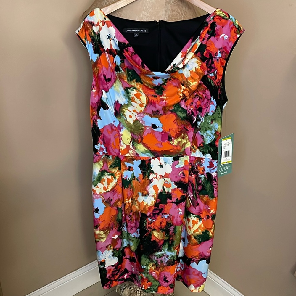 Jones Wear Multicolored Floral Sleeveless Cowl Neck
Mini Dress Women's Size 14